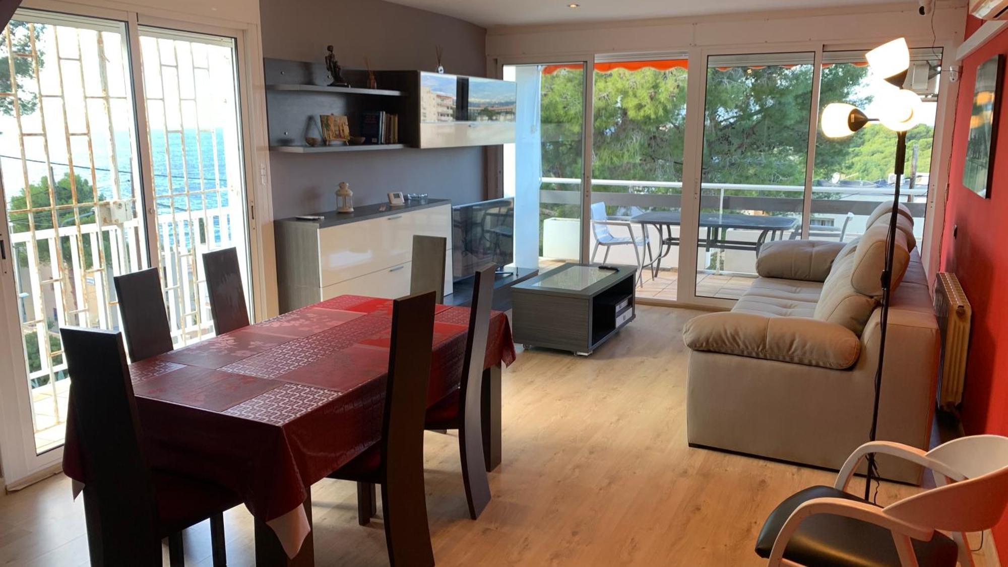 Apartamento Ginette Sunbeach Salou Bagian luar foto